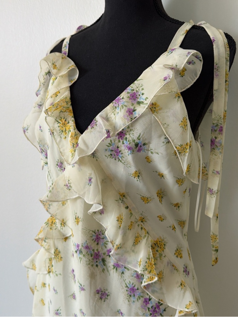 Steve Madden Cream Floral Ruffle Maxi Dress - Picture 4 of 7